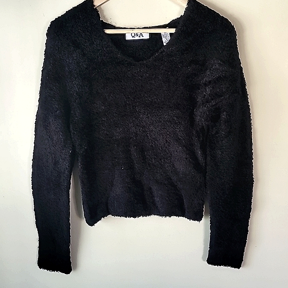 Cozy Edgy Faux Fur Cropped Sweater Top Size M